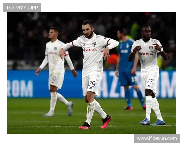 法甲顶级球队比赛精彩瞬间及技战术表现总结